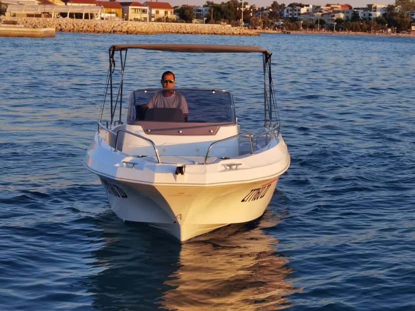 Marine Time QX 562