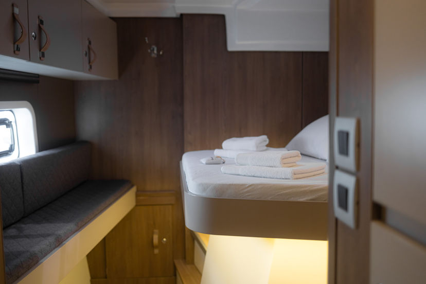 Catana CATSPACE Maya Bay 4