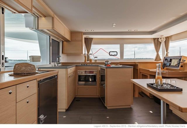 Lagoon 45 Blue Diamond