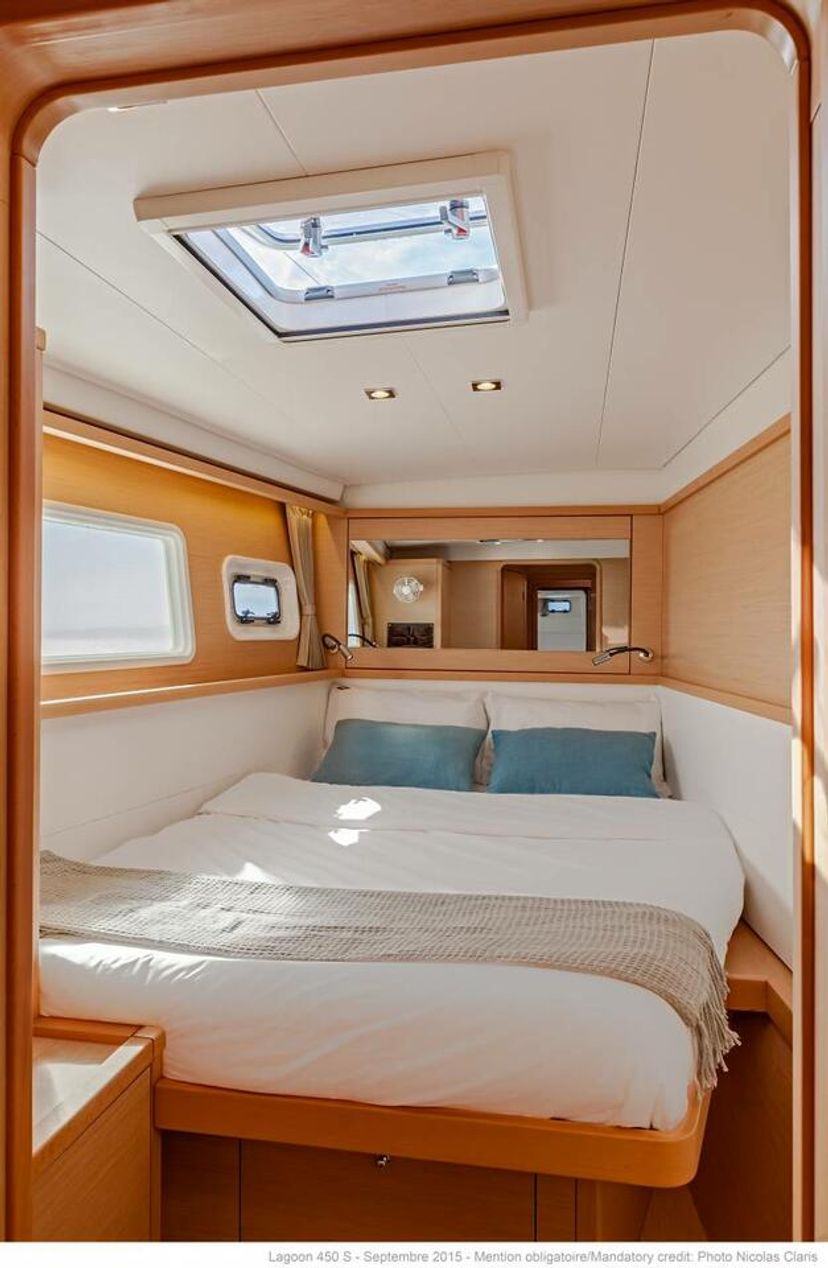 Lagoon 45 Blue Diamond