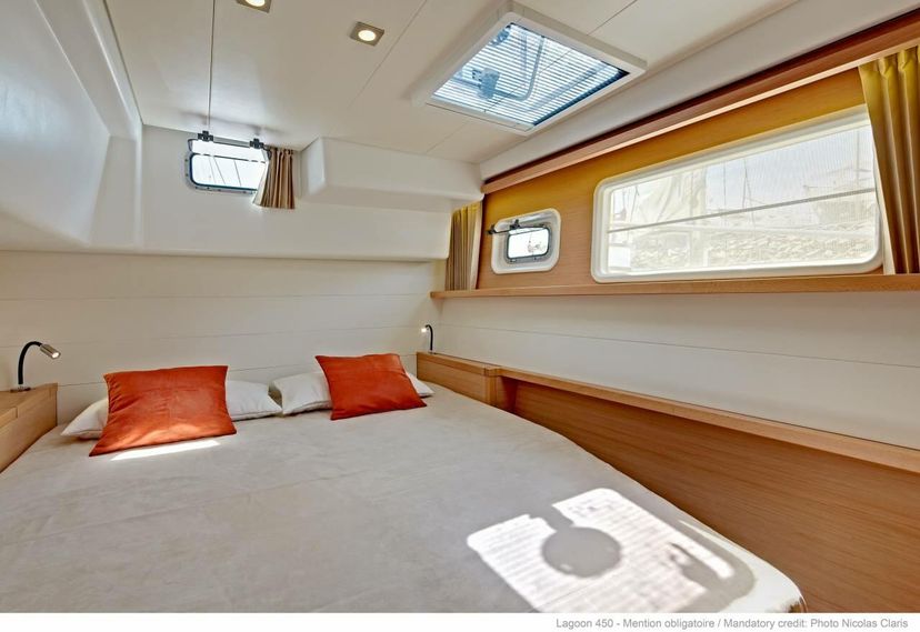 Lagoon 45 Blue Diamond