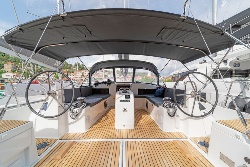 Jeanneau 49 First Ride