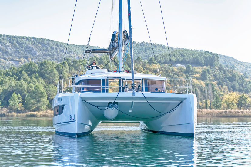 Catana 4.2 First Spark