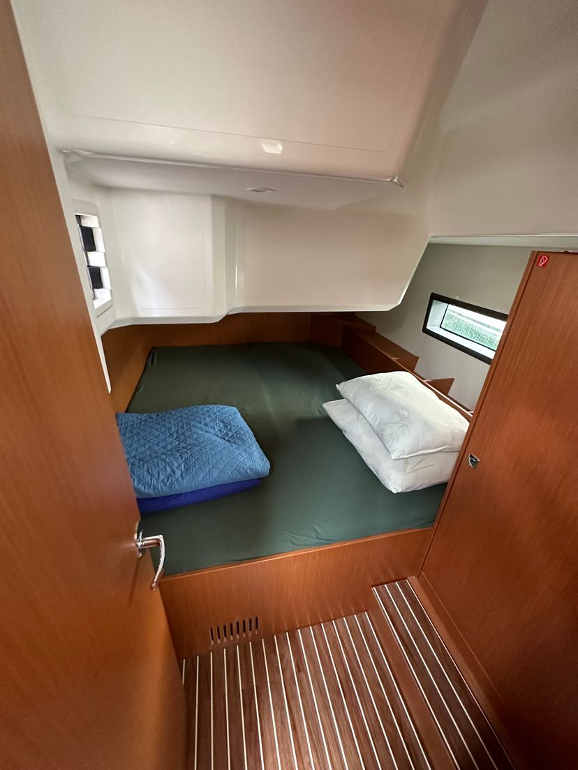 Bavaria Yachtbau C42 Leopard