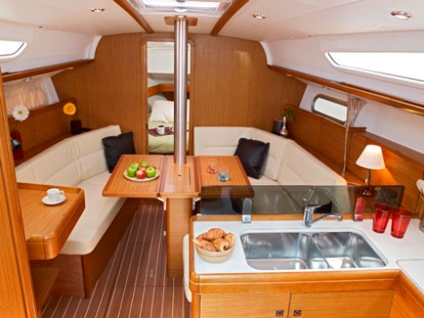 Jeanneau 36 Celeste