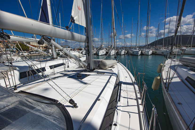 Bavaria Yachtbau C42 Arian