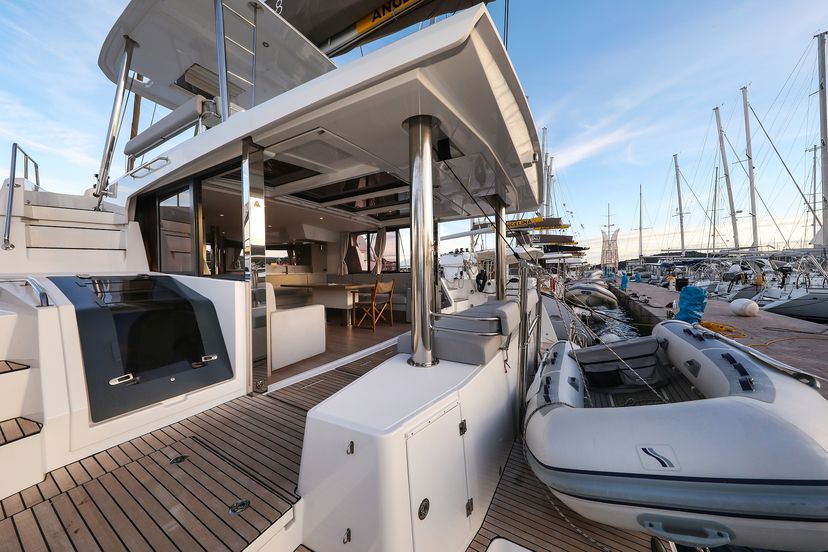 Catana 4.8  Carpe Diem