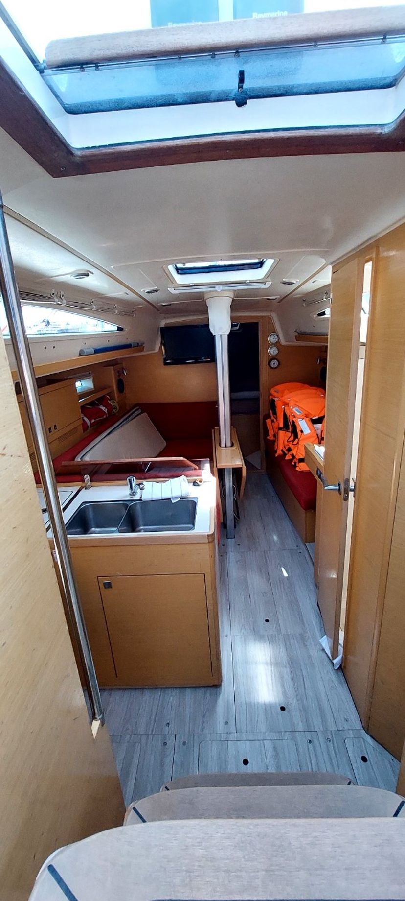 Elan 350 Tango