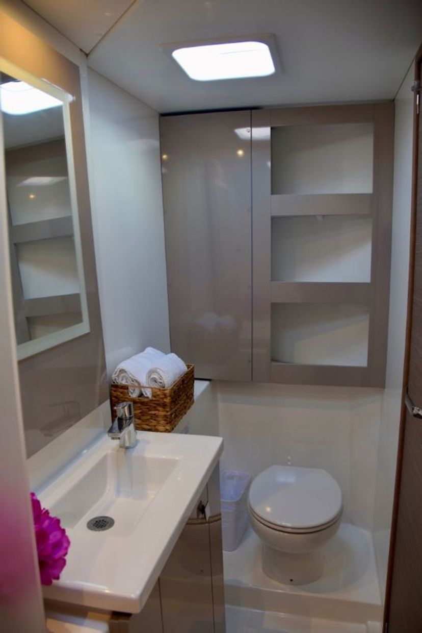 Fountaine Pajot 40 Firefly