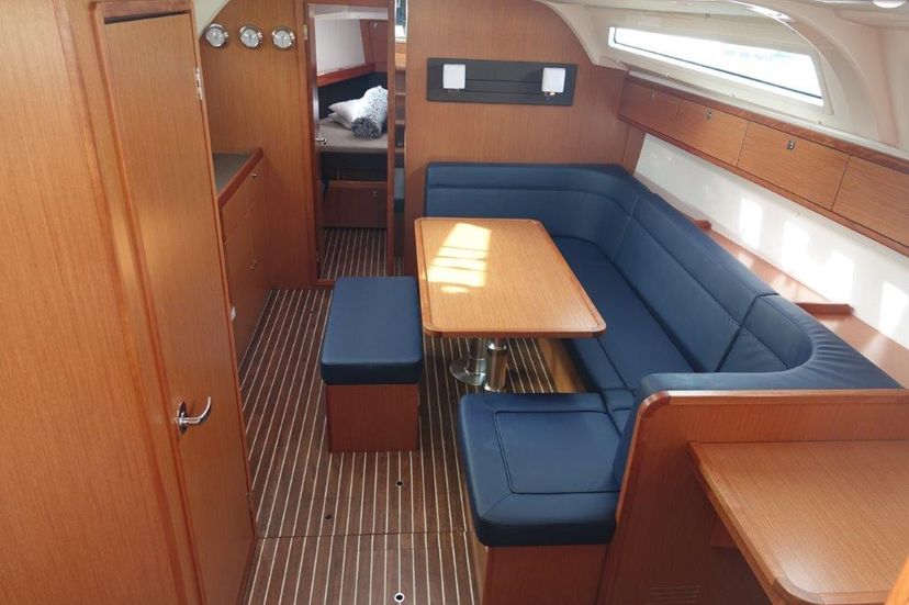 Bavaria Yachtbau CRUISER 41 Oberon