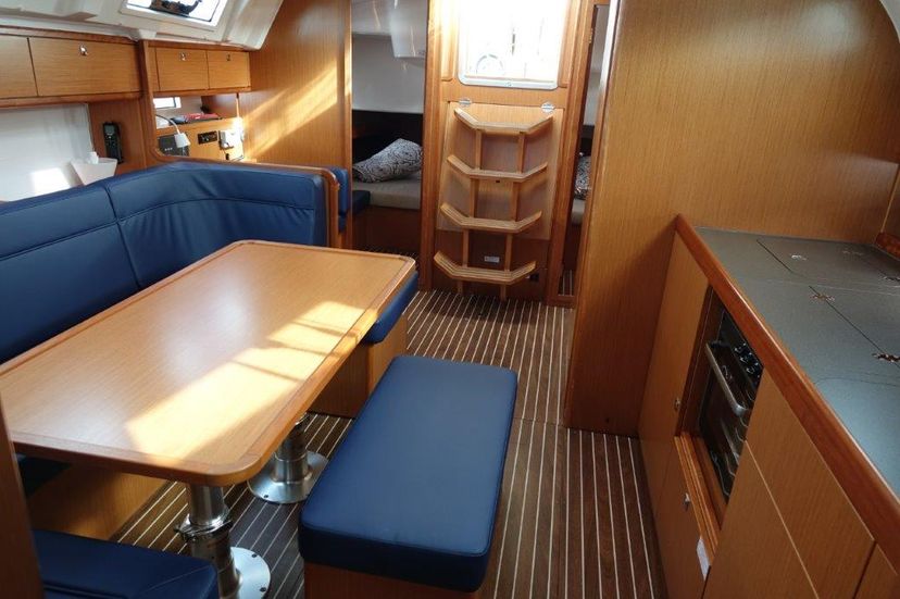 Bavaria Yachtbau CRUISER 41 Oberon