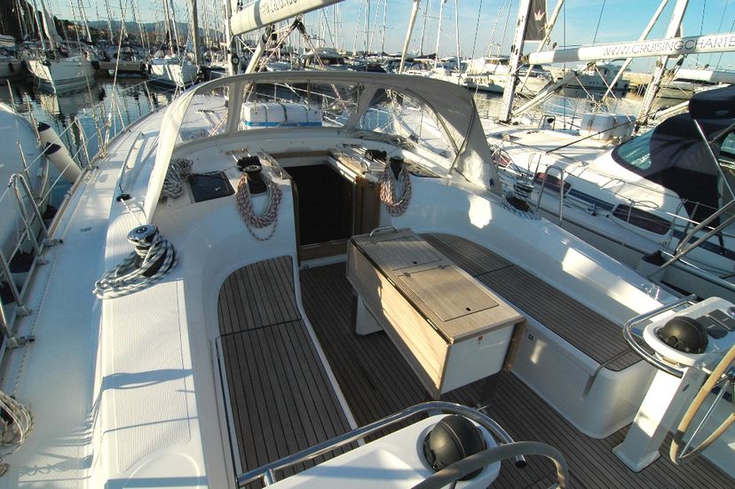 Bavaria Yachtbau 45 Hydra