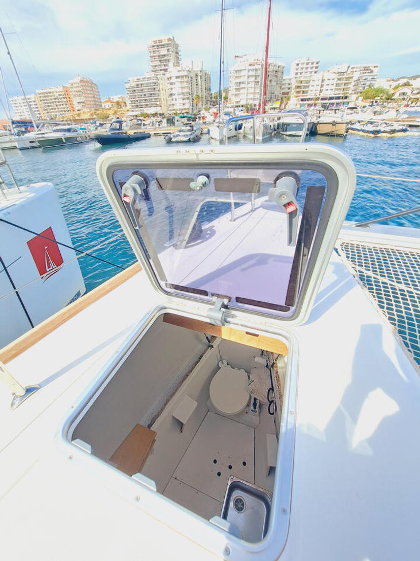 Lagoon 45 Lluna