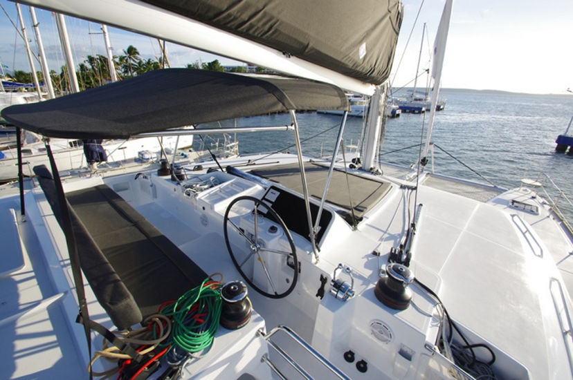 Lagoon 45 Lluna