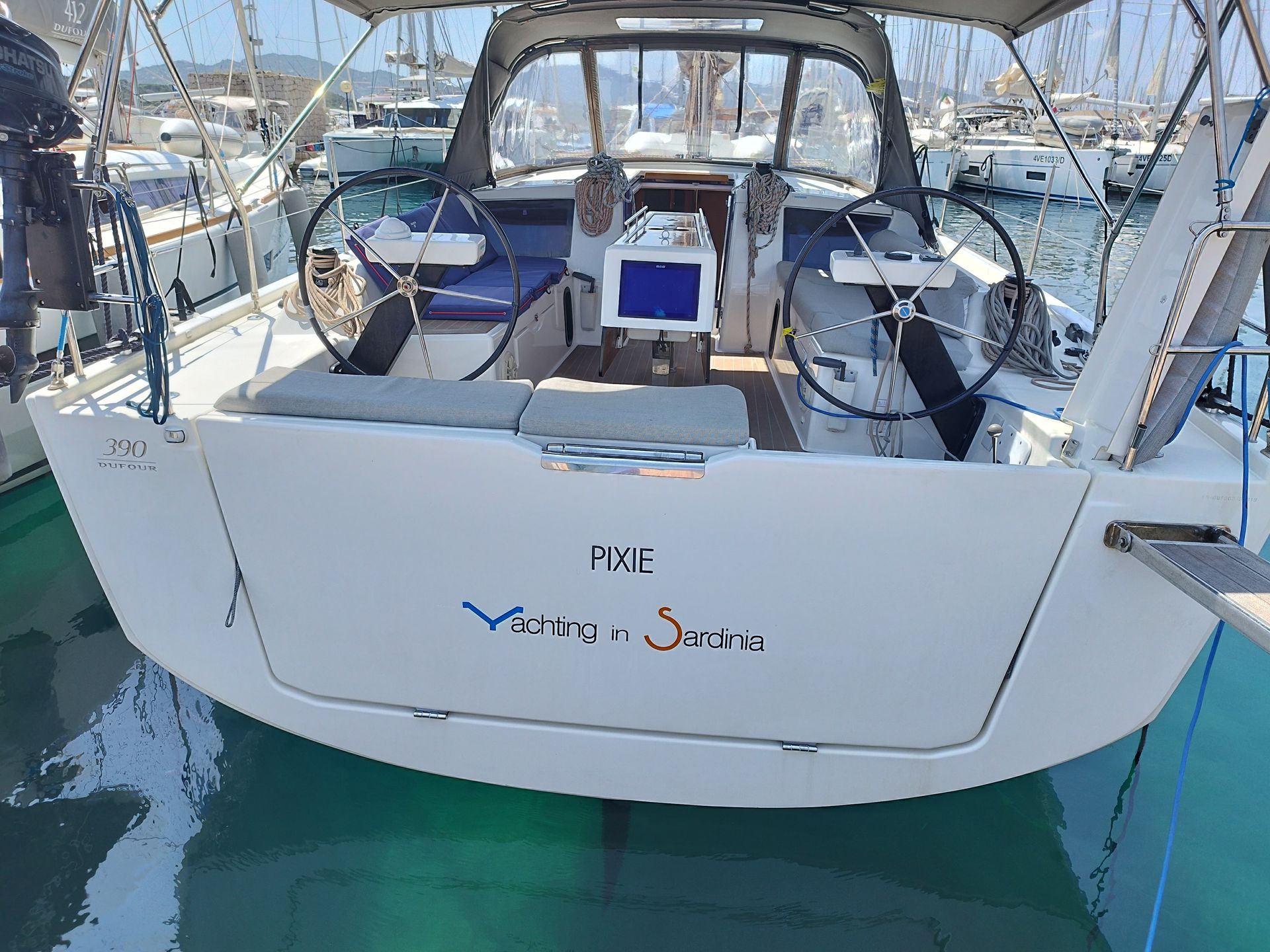 nausys-32861484-32683617-main.jpg
