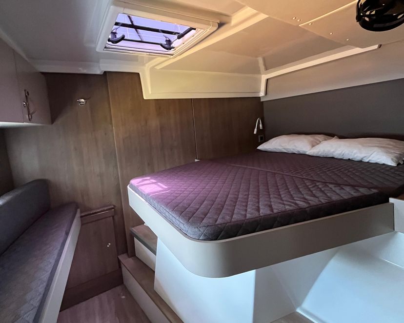 Catana CATSPACE LUTH
