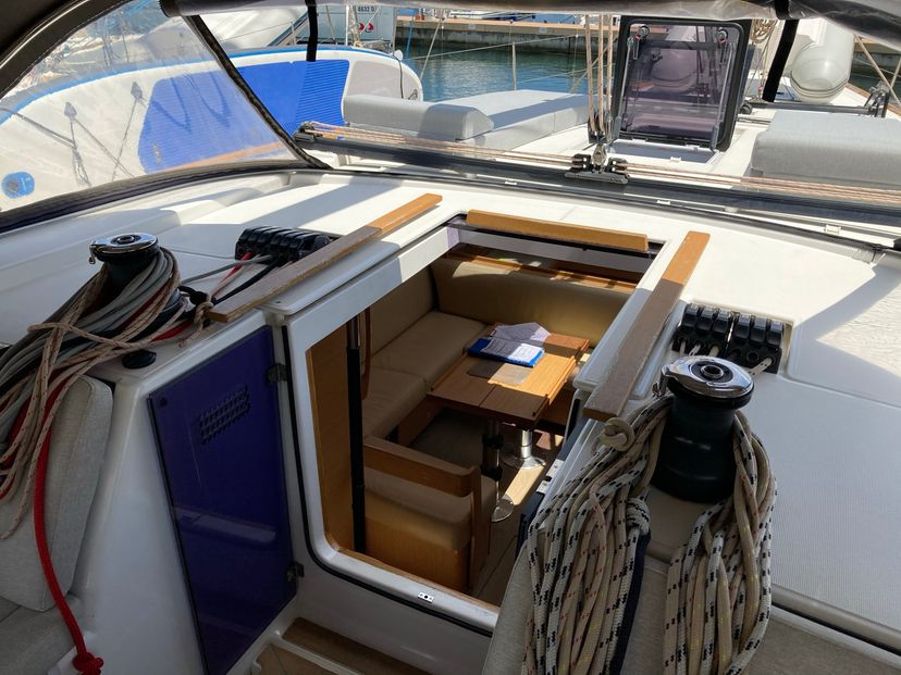 Dufour Yachts 52 Greenleaf