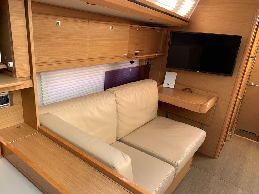 Dufour Yachts 52 Greenleaf