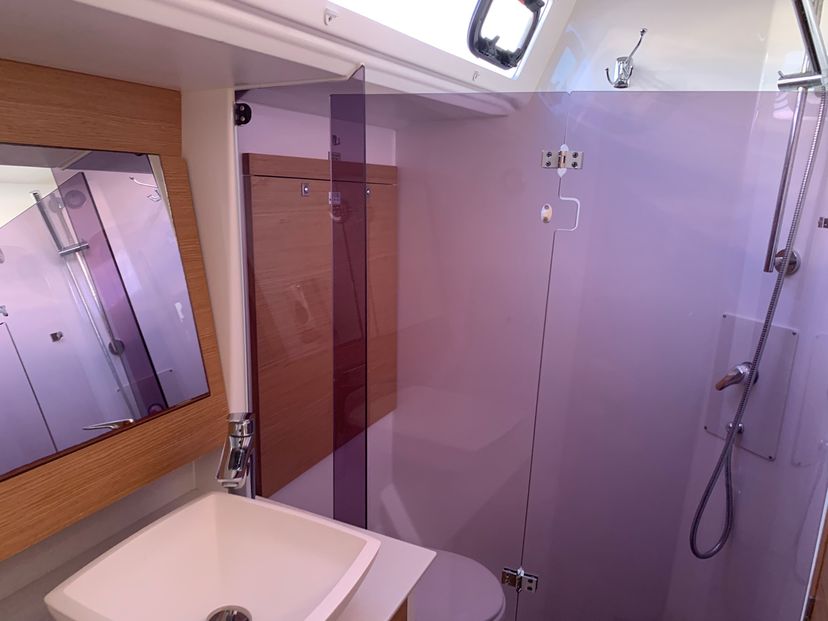 Dufour Yachts 52 Greenleaf