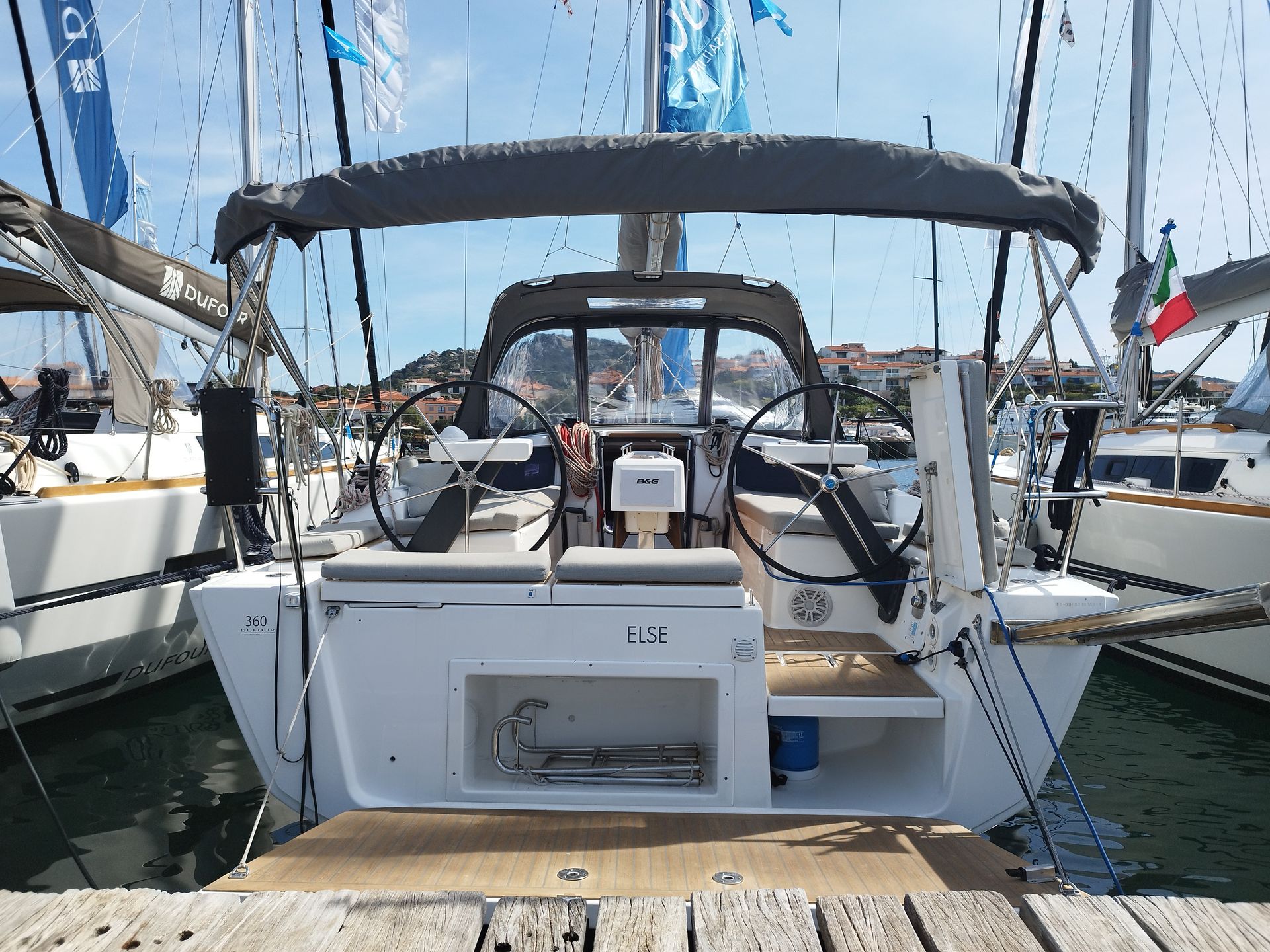 nausys-32862578-32683617-main.jpg