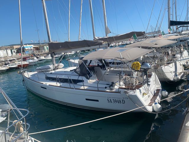Jeanneau 37 Minerva