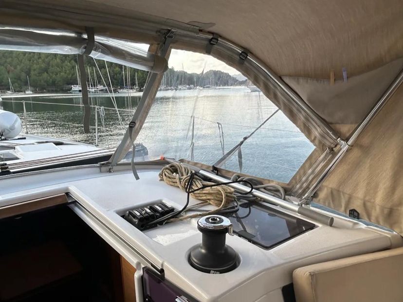 Dufour Yachts 39 Sail Corvus