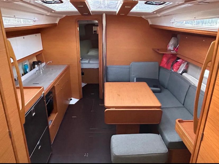 Dufour Yachts 39 Sail Corvus