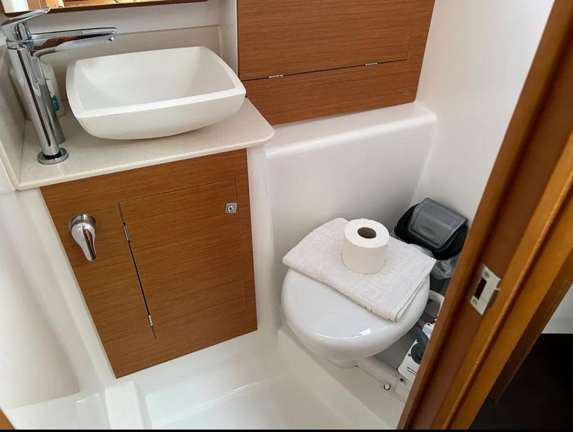 Dufour Yachts 39 Sail Corvus