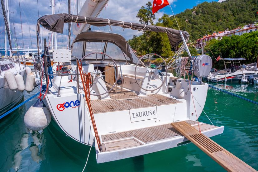 Hanse Yachts 45 Taurus 6