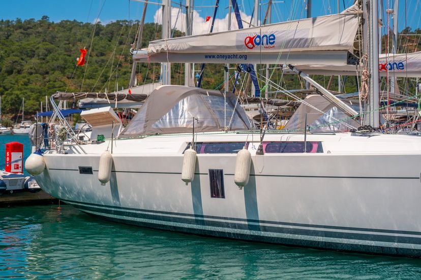 Hanse Yachts 45 Taurus 6