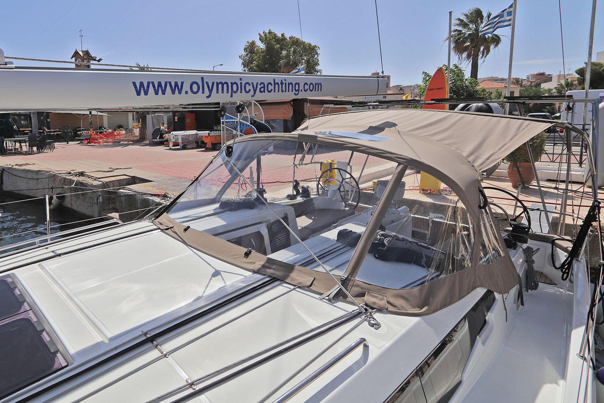 nausys-33054773-460402-n5.JPG