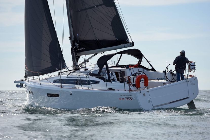 Jeanneau 38 Lidija