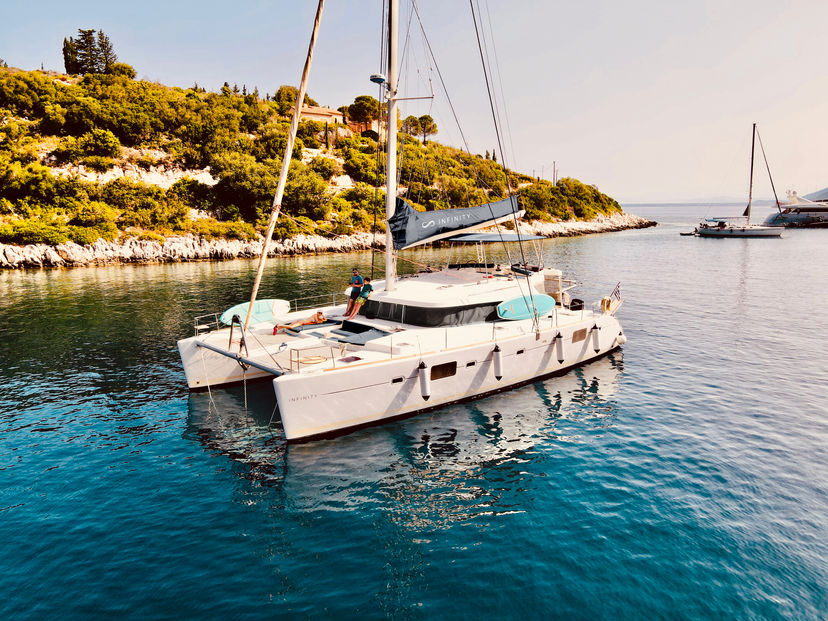 Lagoon 50 Infinity