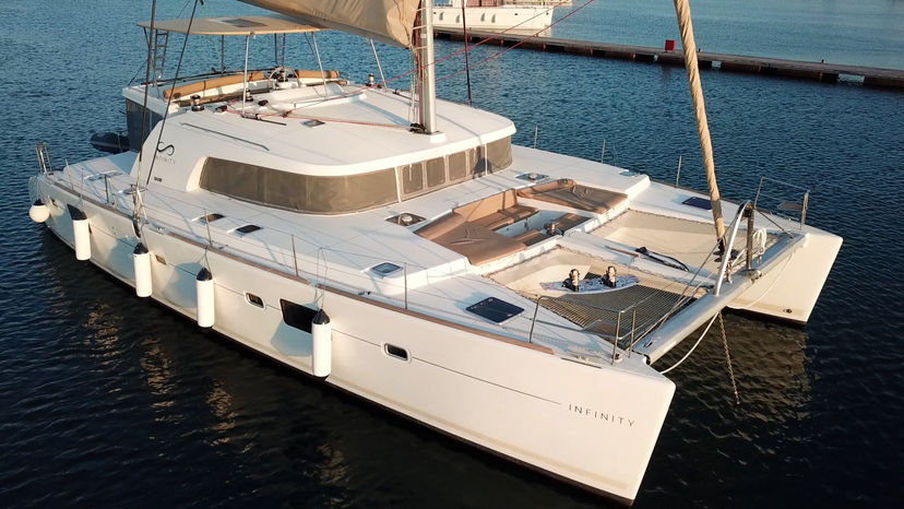 Lagoon 50 Infinity