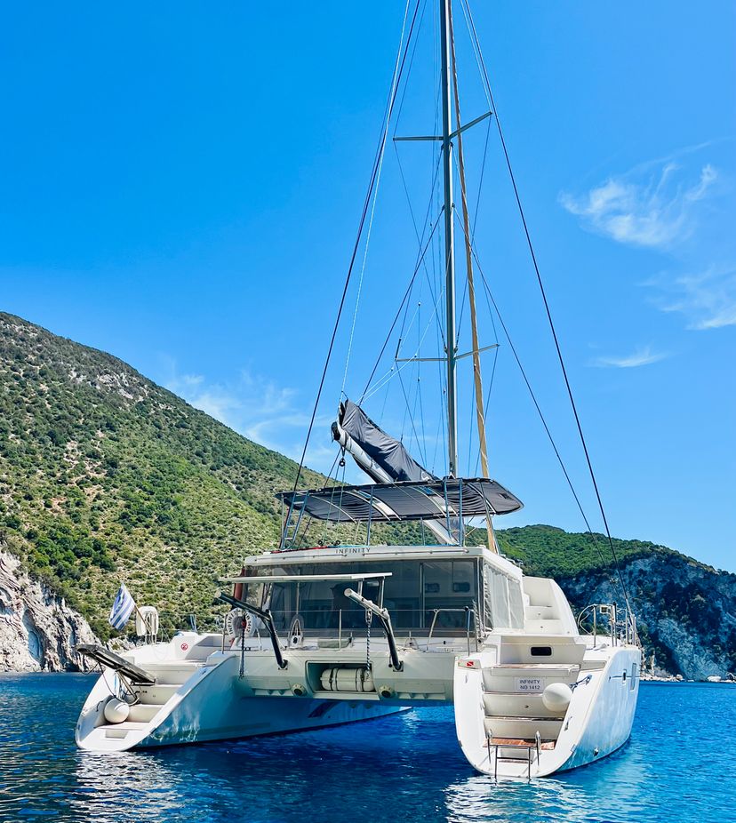 Lagoon 50 Infinity