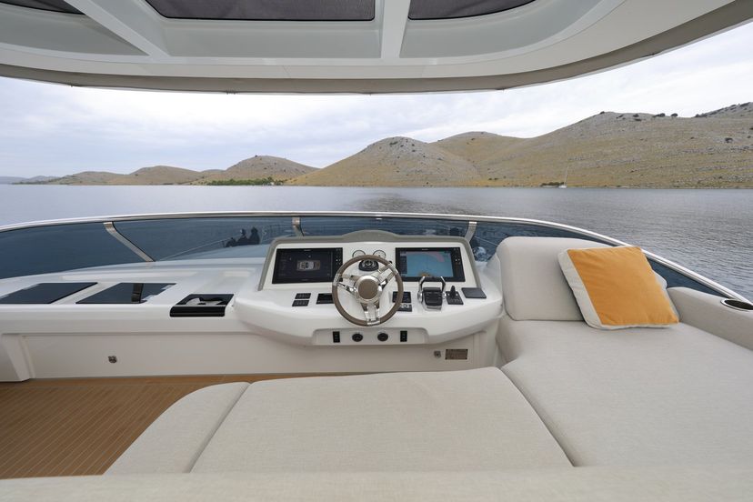 Lagoon SIXTY 7 Mastermind