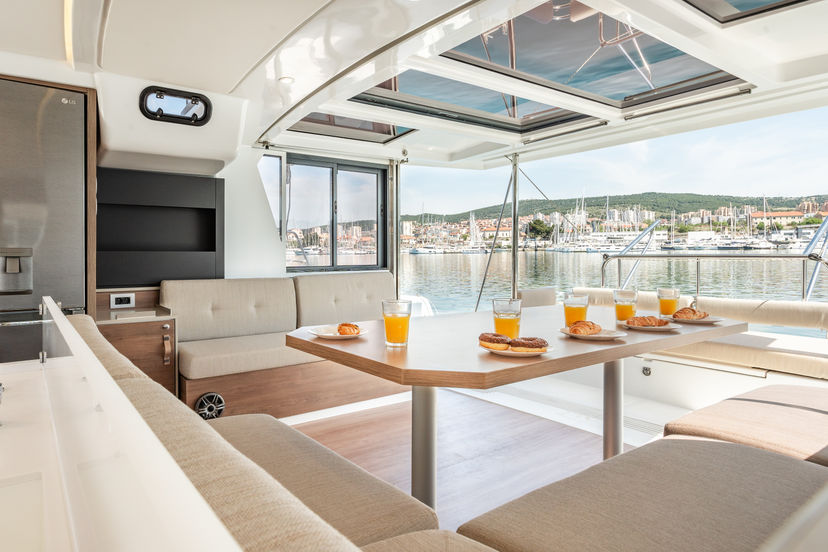 Catana 4.2 Gaming King