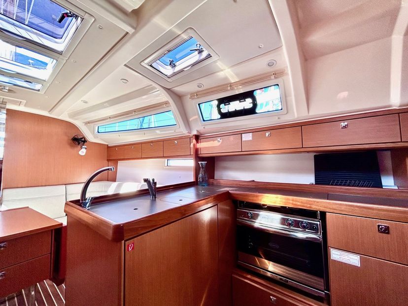 Bavaria Yachtbau 37 Enjoy the Silence