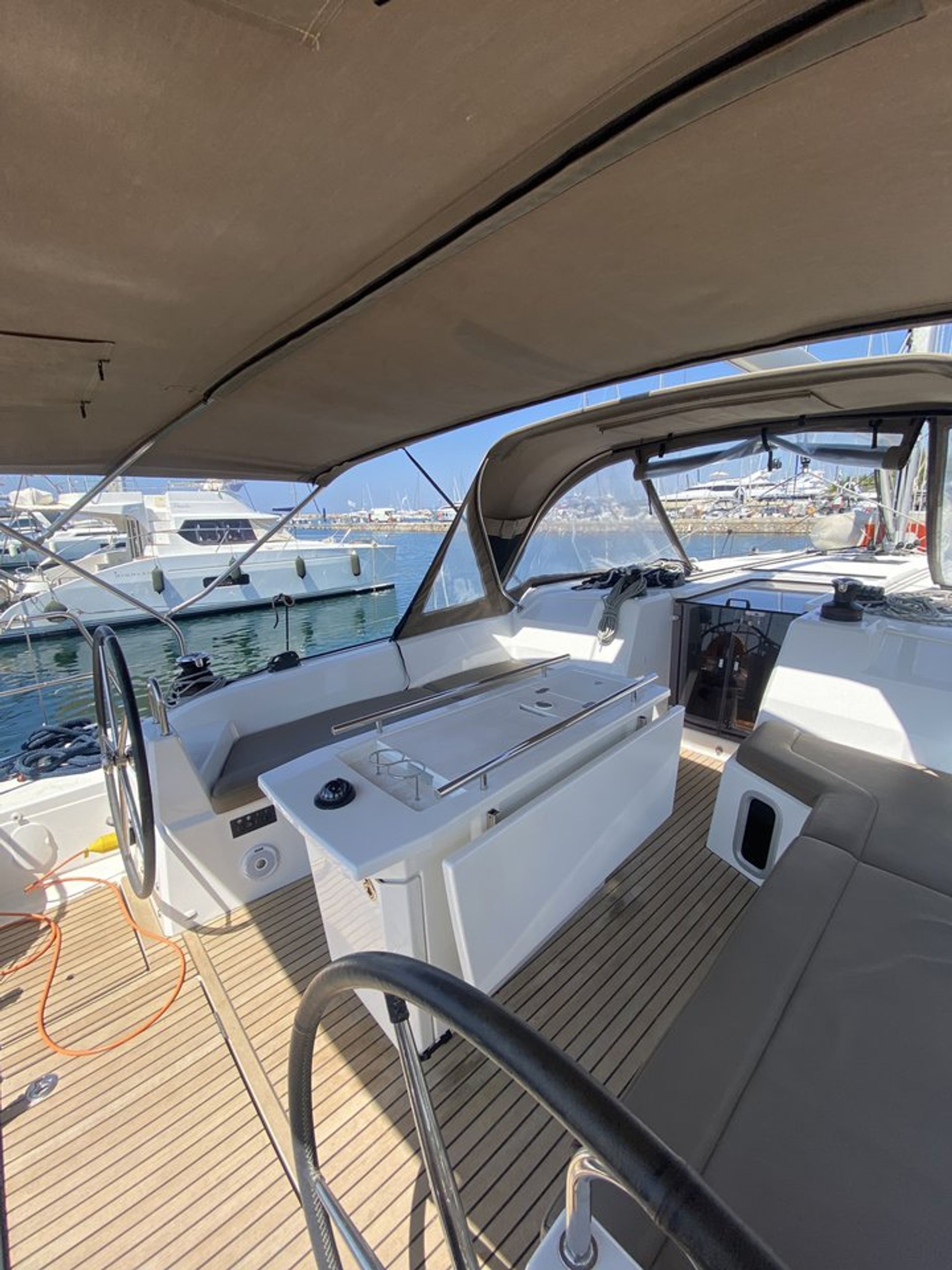 nausys-33510814-33510251-n2.jpg