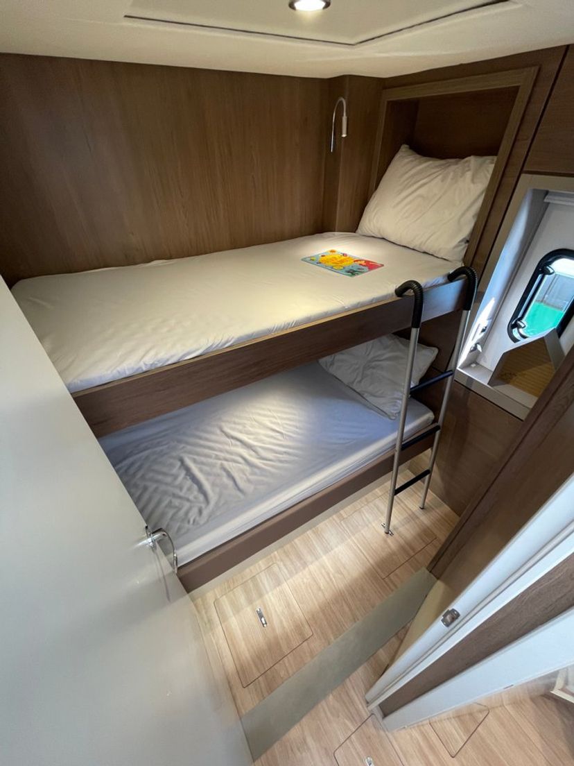 Catana 4.6 Sail and Travel