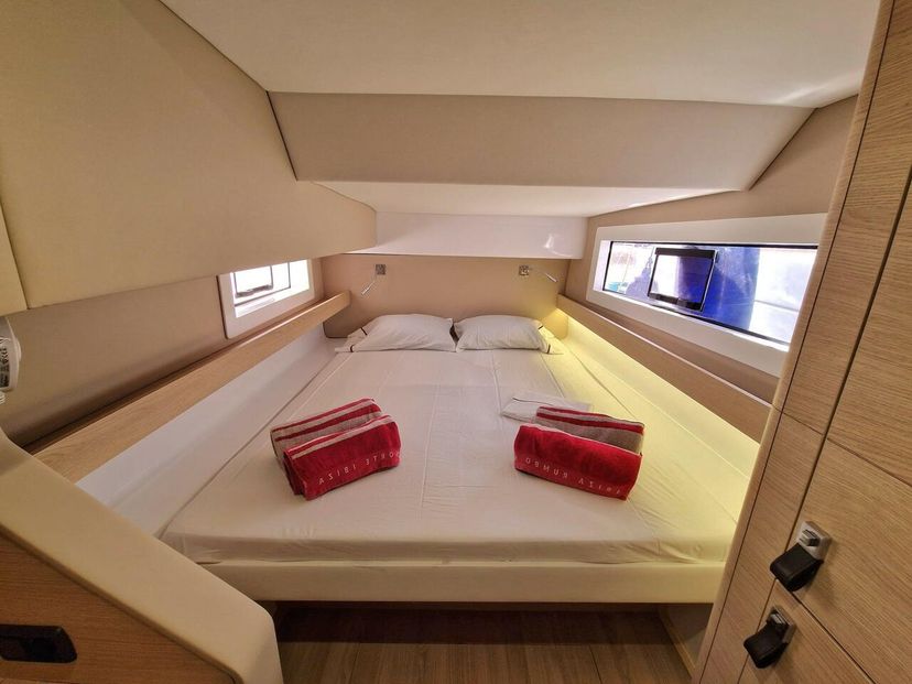 Aventura Catamarans 37 Wenny