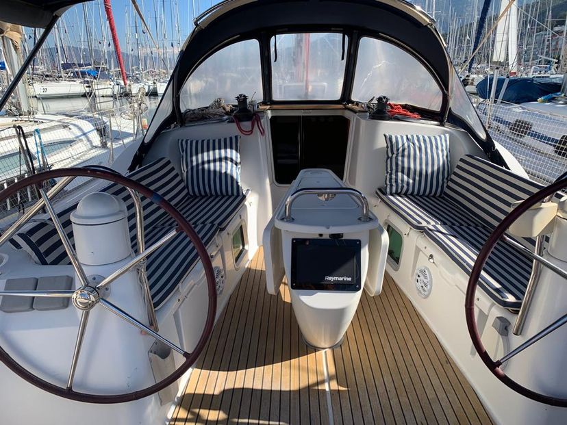 Jeanneau 42 Miss Joy