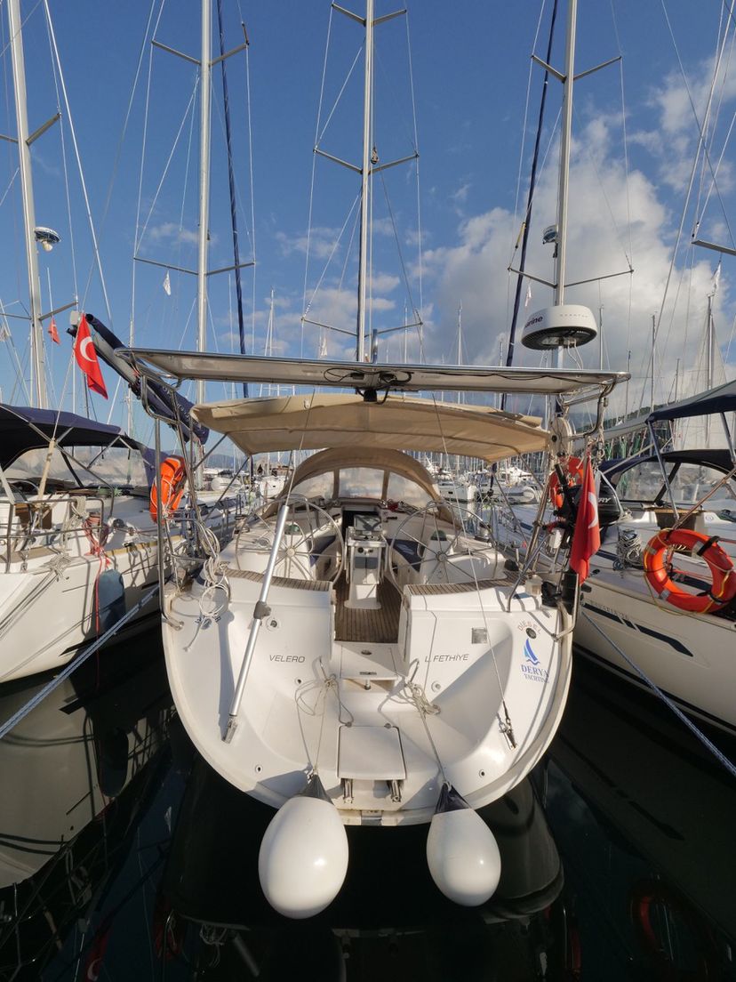 Bavaria Yachtbau 44 Velero