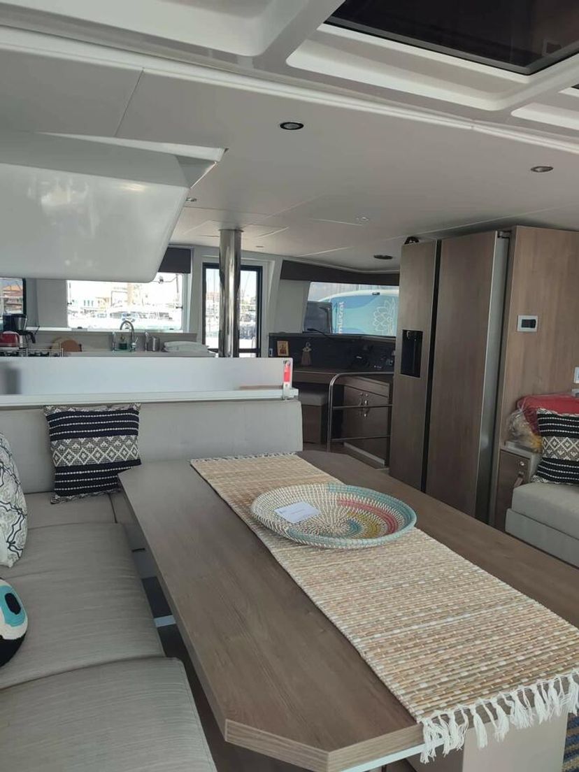 Catana 4.4 Nausicaa