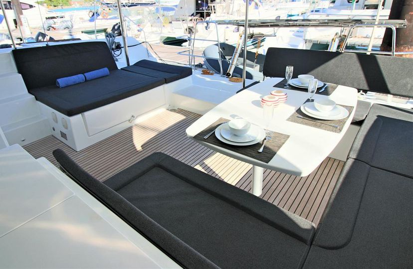 Lagoon 45 Escapade