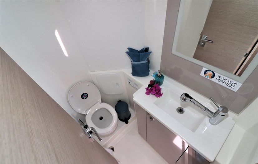 Fountaine Pajot 40 Lucinda