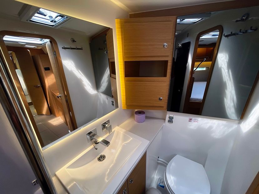 Dufour Yachts EX Alpina