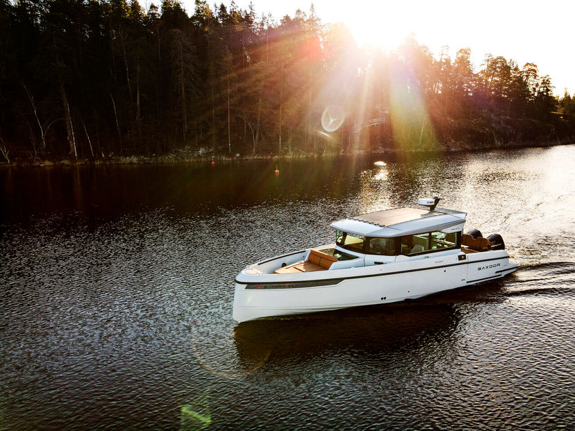 Saxdor Yachts 320 GTC Aria