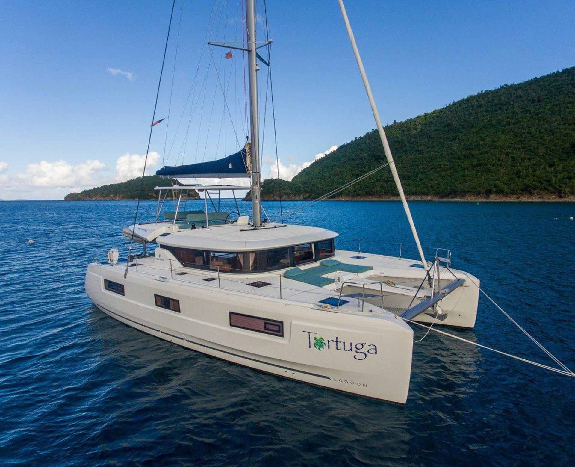 nausys-35041044-521000-main.jpg