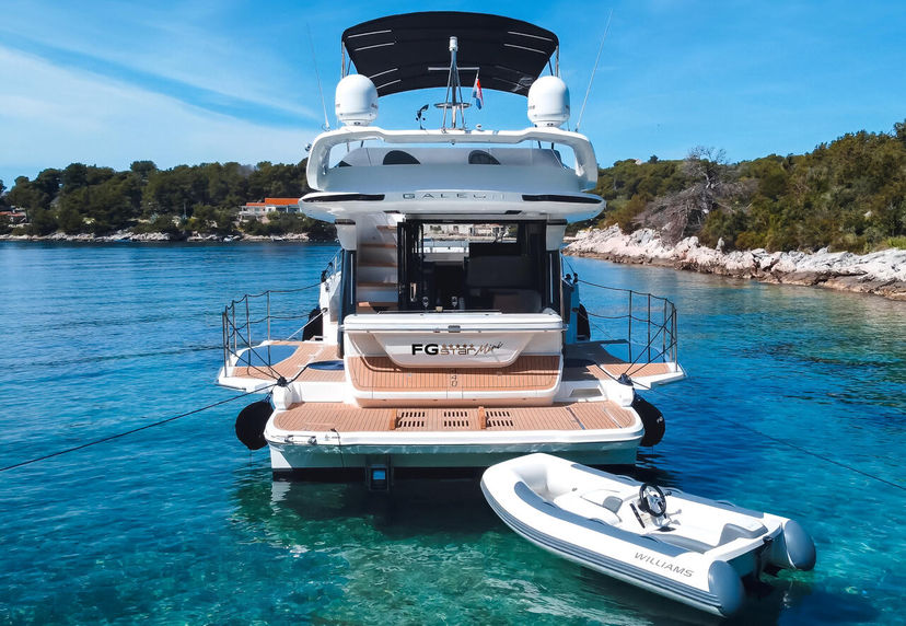 Galeon 40 FGStar Mini